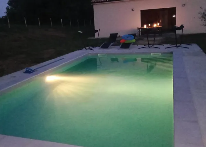 Le Relax Feriehus Corgnac-sur-l'Isle